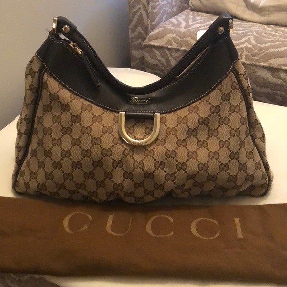 Gucci purse - Picture 2 of 2